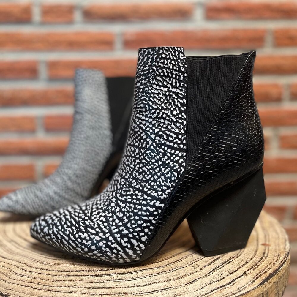 Jady Rose  Geometry Heeled Leather Booties